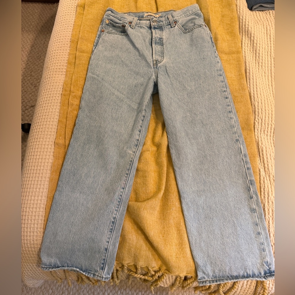 Levi Ribcage Straight Ankle Jeans